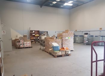 Click to view all images 2 Fleet Street Somerton VIC 3062 - Image 2