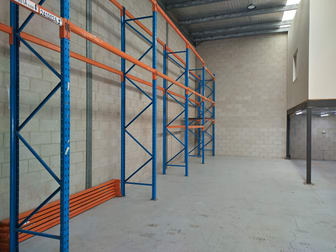 Unit 8/4-6 Barry Road Chipping Norton NSW 2170 - Image 3