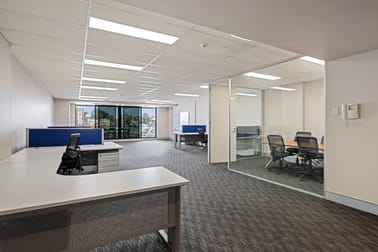 Click to view all images Suite 1004/6A Glen Street Milsons Point NSW 2061 - Image 3