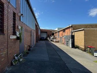 Click to view all images 3/10 Remont Court Cheltenham VIC 3192 - Image 2