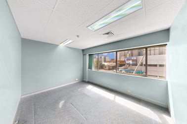 2/490 Upper Edward Street Spring Hill QLD 4000 - Image 3