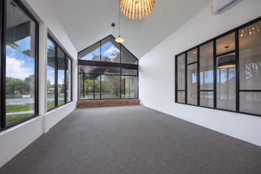 Click to view all images 1/31 Victoria Street Trentham VIC 3458 - Image 1