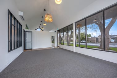 Click to view all images 1/31 Victoria Street Trentham VIC 3458 - Image 3