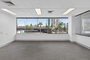 18/46 Cavill Avenue Surfers Paradise QLD 4217 - Image 2