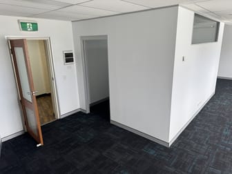 Click to view all images 404/89 Scarborough Street Southport QLD 4215 - Image 3