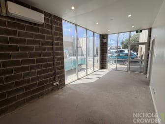 Click to view all images 2/6-8 Concord Crescent Carrum Downs VIC 3201 - Image 3