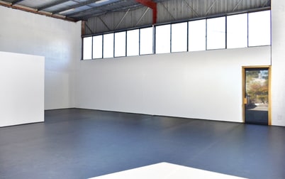 Unit 1 & 2/3 Comserv Close West Gosford NSW 2250 - Image 2