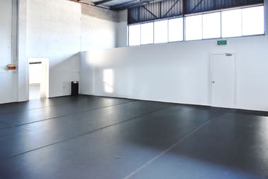 Unit 1 & 2/3 Comserv Close West Gosford NSW 2250 - Image 3