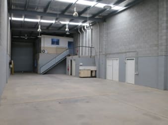 Click to view all images 1/10 Smallwood Street Underwood QLD 4119 - Image 2