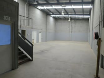 Click to view all images 1/10 Smallwood Street Underwood QLD 4119 - Image 3