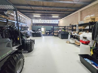 Click to view all images Unit 1/8 Bowen Crescent West Gosford NSW 2250 - Image 3