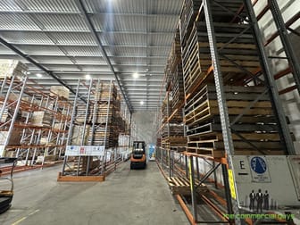 Click to view all images U2/2A Commerce Crt Clontarf QLD 4019 - Image 3