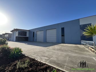 Click to view all images 1A/17 Redcliffe Gardens Dr Clontarf QLD 4019 - Image 2