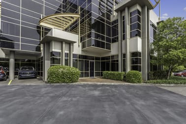 Click to view all images 3/1 Maitland Place Norwest NSW 2153 - Image 1