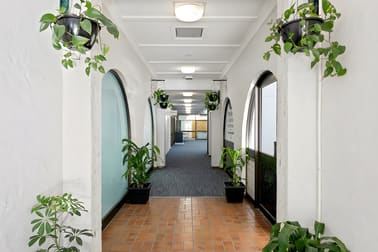 Click to view all images 5/382 Ruthven Street Toowoomba City QLD 4350 - Image 2