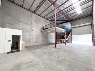 Click to view all images 5/13-15 Packer Road Baringa QLD 4551 - Image 2