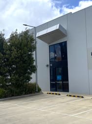 Click to view all images Unit 19/The Hub 309 Cylinders Drive Torquay VIC 3228 - Image 1