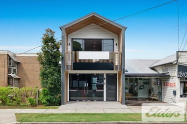 Click to view all images 252 Cavendish Road Coorparoo QLD 4151 - Image 1