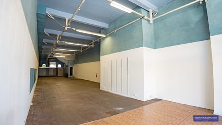 Click to view all images 1/335-337 Kent Street Maryborough QLD 4650 - Image 2
