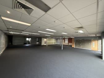 72 Dundas Court Phillip ACT 2606 - Image 2