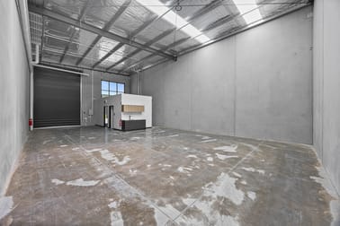 Click to view all images 7/11 Kennedys Drive Delacombe VIC 3356 - Image 3