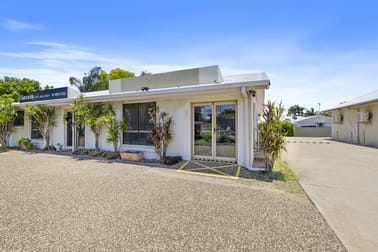 Shop 2/4 Middle Road Gracemere QLD 4702 - Image 1