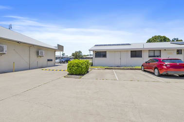 Shop 2/4 Middle Road Gracemere QLD 4702 - Image 3