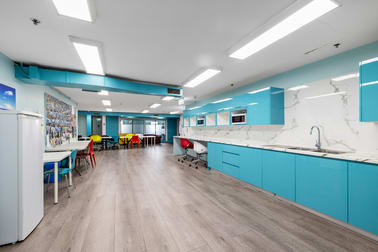 Click to view all images 3.04/84 Mary Street Surry Hills NSW 2010 - Image 1