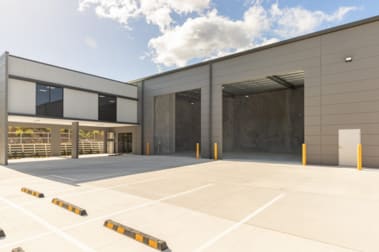 Click to view all images 3/113 Jardine Drive Redland Bay QLD 4165 - Image 1