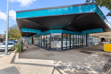 Click to view all images 4/123 Bay Terrace Wynnum QLD 4178 - Image 3