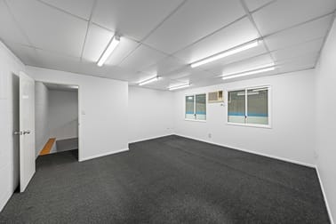 Click to view all images 3/38 Devlan Street Mansfield QLD 4122 - Image 3