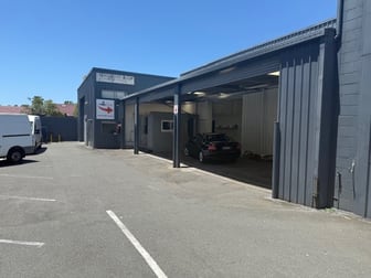 Click to view all images 4/32 Brendan Drive Nerang QLD 4211 - Image 2