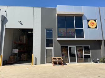 Click to view all images 2/18 Network Drive Truganina VIC 3029 - Image 1
