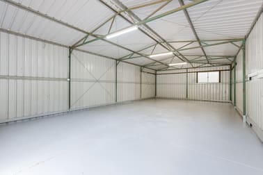 Click to view all images 294 Wattleup Road Wattleup WA 6166 - Image 1