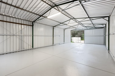 Click to view all images 294 Wattleup Road Wattleup WA 6166 - Image 3