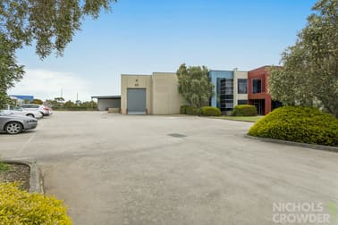 Click to view all images 65 Frankston Gardens Drive Carrum Downs VIC 3201 - Image 1