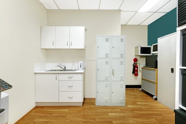 Click to view all images 3/7 Luso Drive Unanderra NSW 2526 - Image 3