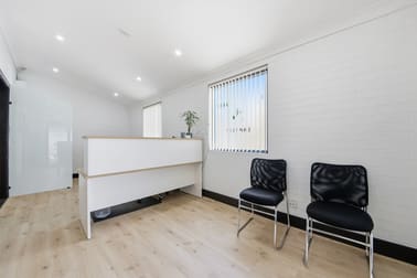 Click to view all images Shop 4/4 42 Argyle Street Camden NSW 2570 - Image 3