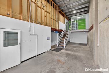 Click to view all images 4/21 Eugene Terrace Ringwood VIC 3134 - Image 3