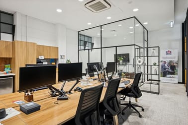 GT17/131-135 High Street Mall Fremantle WA 6160 - Image 3