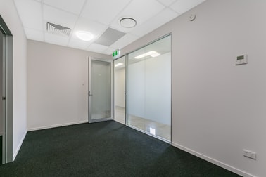 7A/5 McLennan Crt North Lakes QLD 4509 - Image 3