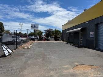 Click to view all images 51 Albert Road East Bunbury WA 6230 - Image 2