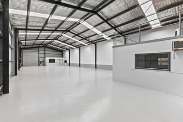 Click to view all images 27 McMahon Street Traralgon VIC 3844 - Image 2