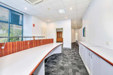 Click to view all images 1/8 Knuckey Street Darwin City NT 0800 - Image 2