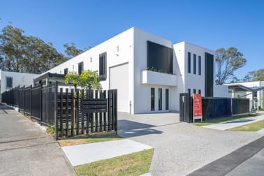 Click to view all images 24 Ern Harley Drive Burleigh Heads QLD 4220 - Image 1