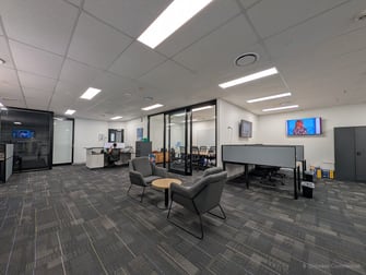 Click to view all images 3/1a Video Avenue Mount Lofty QLD 4350 - Image 3