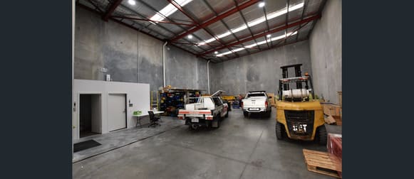 Click to view all images 1/12 Barrel Way Canning Vale WA 6155 - Image 3