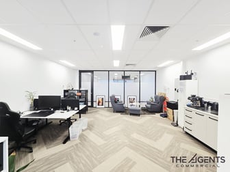 Click to view all images 513/101 Overton Road Williams Landing VIC 3027 - Image 1