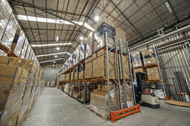 Click to view all images Unit 2B/744 Lorimer St Port Melbourne VIC 3207 - Image 3