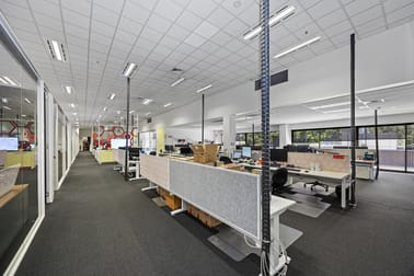 Click to view all images Unit 5.02, 706 Lorimer Street Port Melbourne VIC 3207 - Image 1